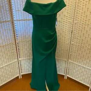 Elegant Green Off-Shoulder Dress by Betsy and Adam. Size 6